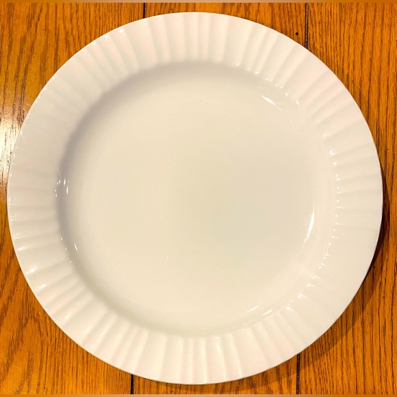 Corningware Tableware,Casual China 2 dinner plates 10 3/4 inch French White - Picture 1 of 5